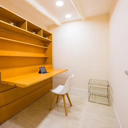 Apartment Palazzo Maddaloni Sweet By Napoliapartments