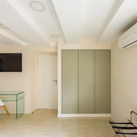Apartment Palazzo Maddaloni Sweet By Napoliapartments Neapel