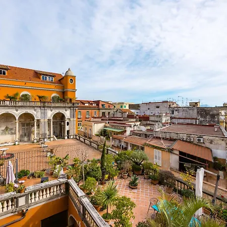 Apartment Palazzo Maddaloni Sweet By Napoliapartments Neapel